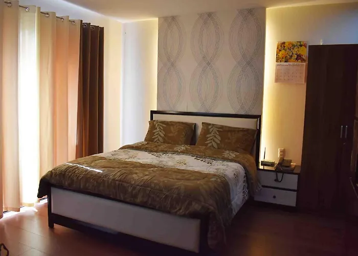 Aparthotel Spacious 1br 44sqm Studio Unit In Apple One Equicom Tower Near Ayala Mall